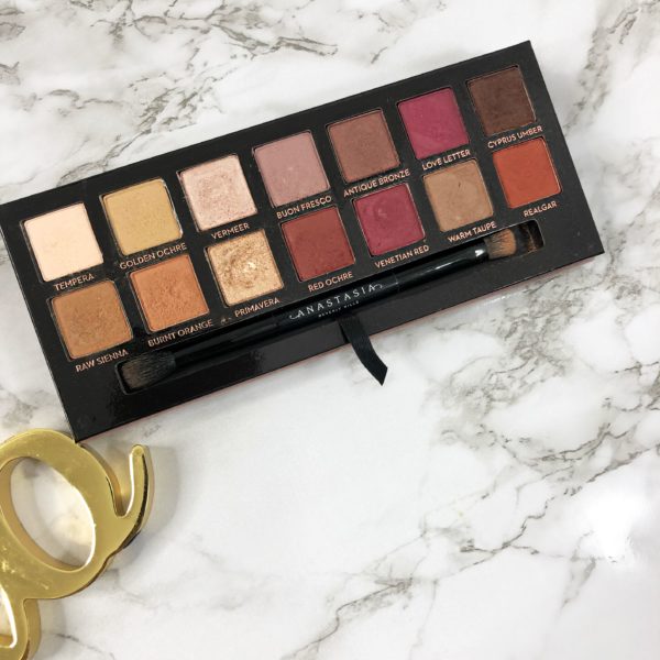 makeup product must haves palette